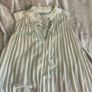 H&M Cream Sleeveless Pleated Blouse